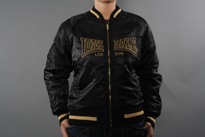 Lonsdale Cheerleader